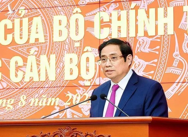 Bộ Chính trị chuẩn y tân Bí thư Tỉnh ủy