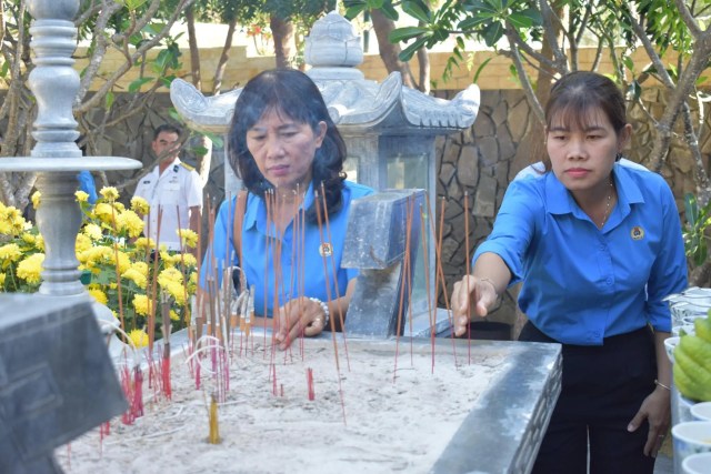 Tưởng nhớ 64 chiến sĩ Gạc Ma và “vòng tròn bất tử” chống Trung Quốc xâm lược