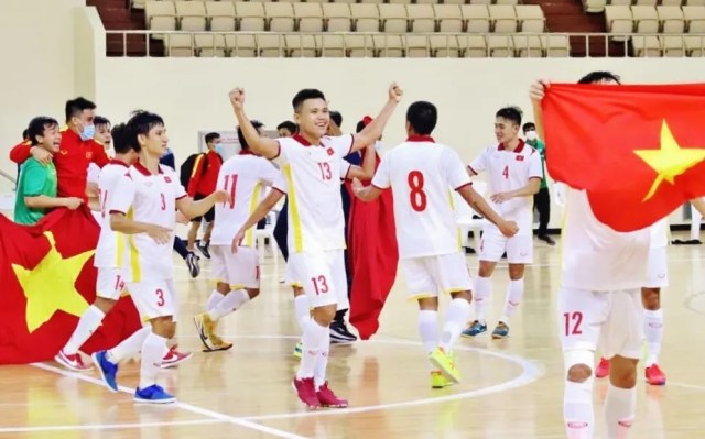 Tuyển futsal Việt Nam sẽ tập huấn tại Tây Ban Nha Tuyển futsal Việt Nam sẽ tập huấn tại Tây Ban Nha