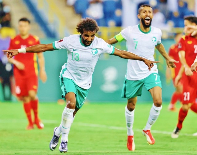 Tuyển Việt Nam thua trong thế thiếu người ở trận ra quân vòng loại cuối World Cup 2022 Tuyển Việt Nam thua trong thế thiếu người ở trận ra quân vòng loại cuối World Cup 2022
