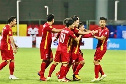 Tuyển Việt Nam và tuyển Indonesia cầm chân nhau 0 - 0, vé bán kết bảng B chờ lượt trận cuối