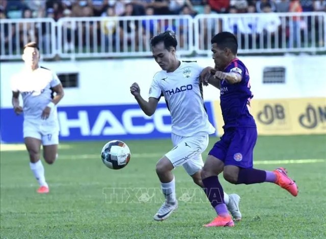 V.League 2020: Vị trí dẫn đầu liên tục 'thay chủ' sau vòng 5