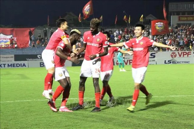 V.League 2021: Hồng Lĩnh Hà Tĩnh thua đau đội cuối bảng Đông Á Thanh Hóa