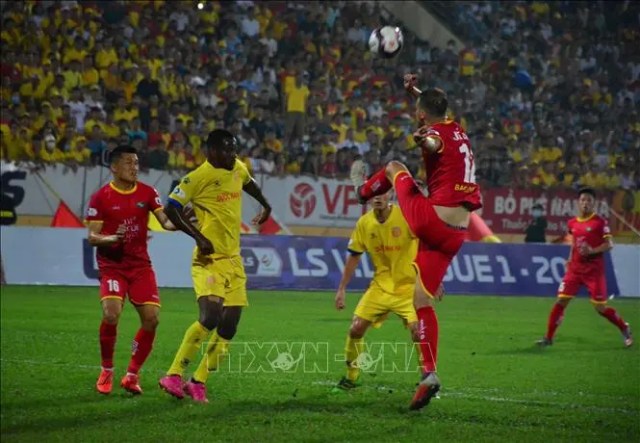 V.League 2021: Nam Định liệu có cản nổi Hoàng Anh Gia Lai?