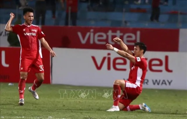 Tổng hợp vòng 10 V-League 2021: Hoàng Anh Gia Lai giành vé vào nhóm đua chức vô địch sớm 3 vòng