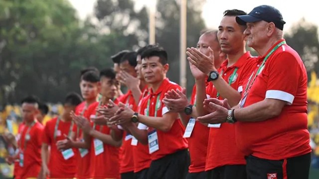 V-League: Miền 'đất dữ' cho các HLV ngoại