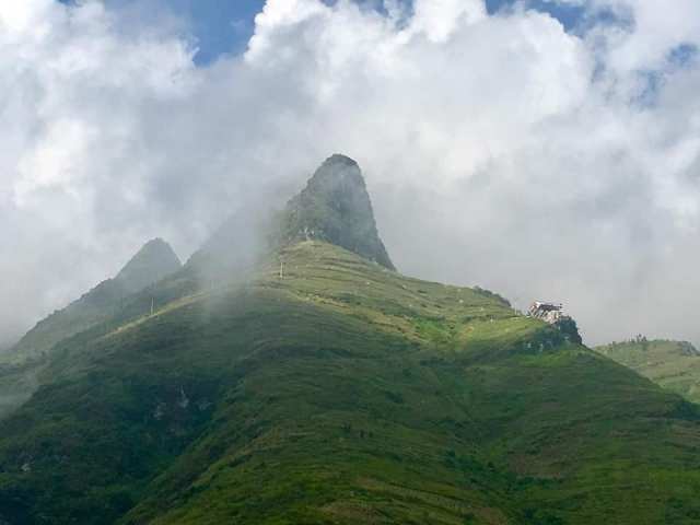 Về Mã Pí Lèng