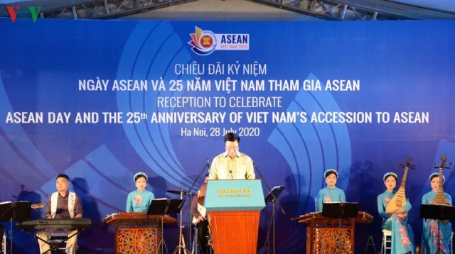 Việt Nam ghi đậm dấu ấn trong chặng đường 25 năm gia nhập ASEAN