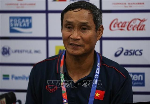 Vòng loại Asian Cup 2022: Huấn luyện viên Mai Đức Chung nhận định trận sau gặp Tajikistan chắc chắn sẽ khó khăn Vòng loại Asian Cup 2022: Huấn luyện viên Mai Đức Chung nhận định trận sau gặp Tajikistan chắc chắn sẽ khó khăn