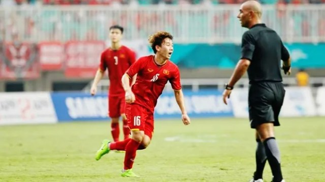 Vòng loại World Cup 2022: Tuyển Việt Nam cần những cú sút xa của Minh Vương trong tháng 6 này